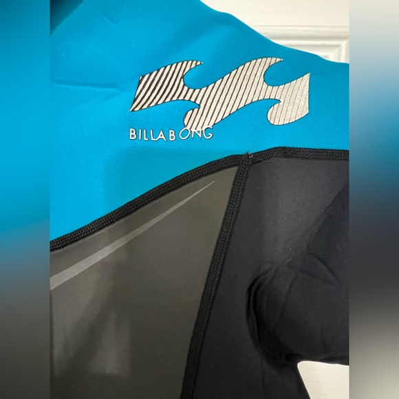 Billabong Shorty Women’s Springsuit - Picture 3 of 4